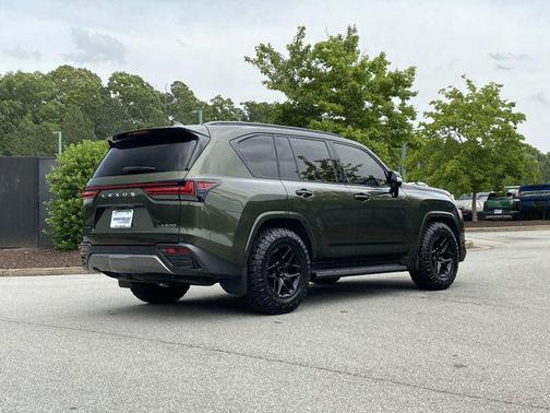 2023 Lexus LX 600 Luxury