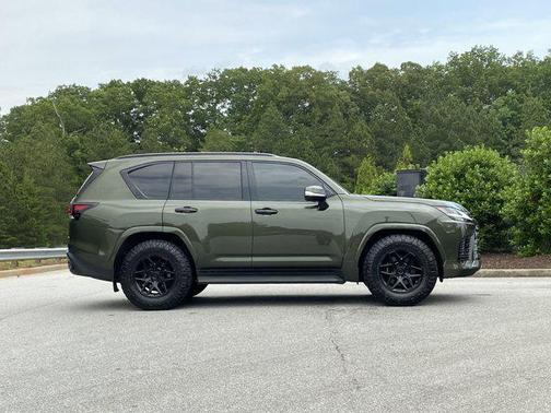 2023 Lexus LX 600 Luxury