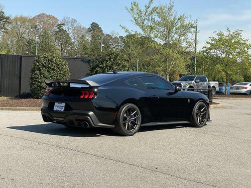 2024 Ford Mustang Dark Horse Fastback