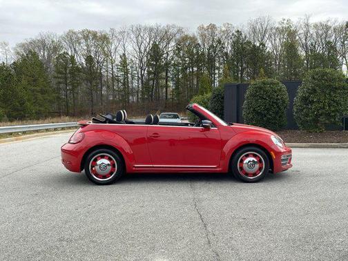 TORNADO RED 2018 Volkswagen Beetle 2.0T Coast