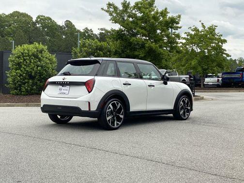 2025 MINI Hardtop Cooper