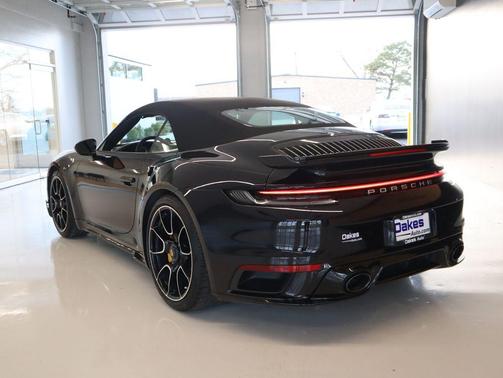 2022 Porsche 911 Turbo S