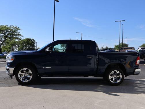 Patriot Blue Pearlcoat 2019 RAM 1500 Big Horn