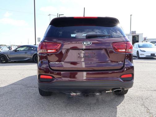 2019 Kia Sorento LX