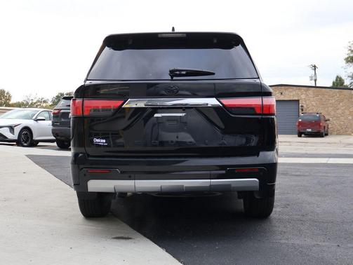 2024 Toyota Sequoia Limited