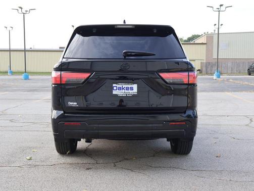 2024 Toyota Sequoia Platinum