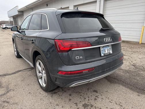 2021 Audi Q5 45 Premium Plus