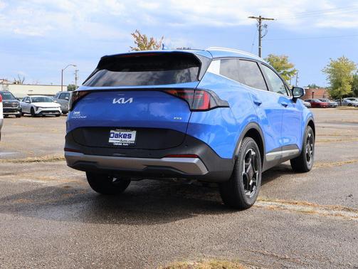2026 Kia Sportage EX