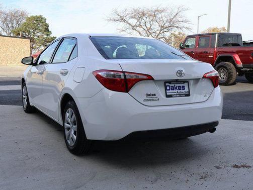 2016 Toyota Corolla LE