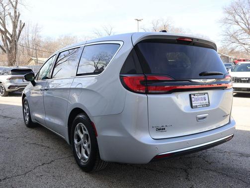 2024 Chrysler Pacifica Limited