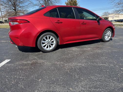 Barcelona Red Metallic 2020 Toyota Corolla LE