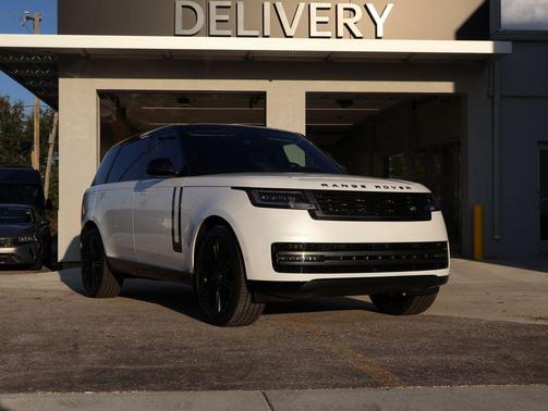 2024 Land Rover Range Rover P530 Autobiography