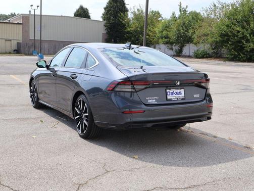 2023 Honda Accord Hybrid Touring