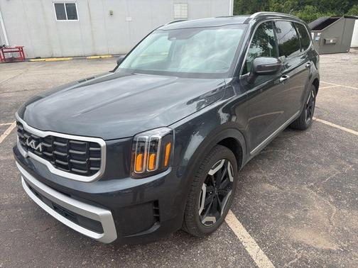 Gravity Gray 2024 Kia Telluride S