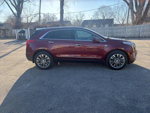 2017 Cadillac XT5 Premium Luxury