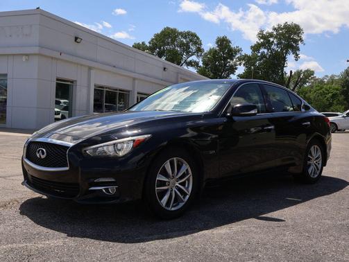 Black Obsidian 2016 INFINITI Q50 3.0T Premium
