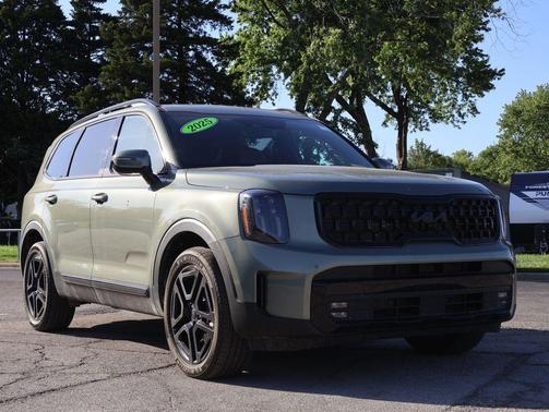 Jungle Green 2025 Kia Telluride SX Prestige X-Line