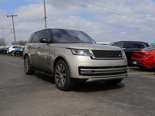 Batumi Gold Premium Metallic 2023 Land Rover Range Rover P400 SE