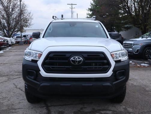 2019 Toyota Tacoma SR