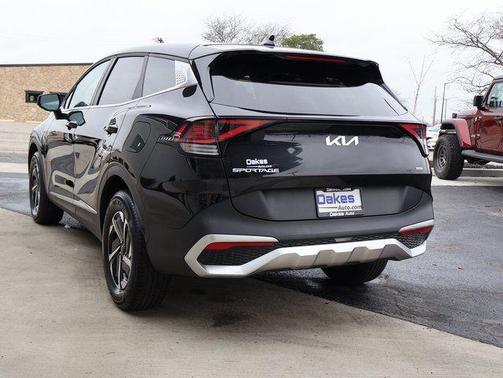2023 Kia Sportage Hybrid LX