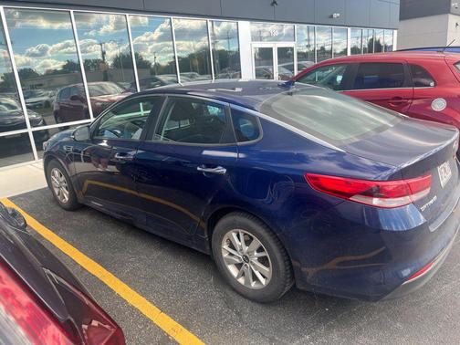 Horizon Blue 2017 Kia Optima LX