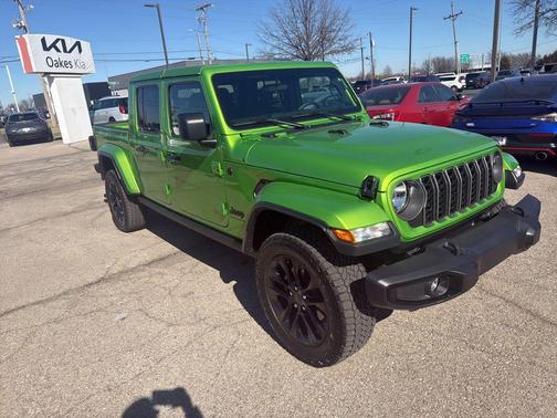 2025 Jeep Gladiator Nighthawk