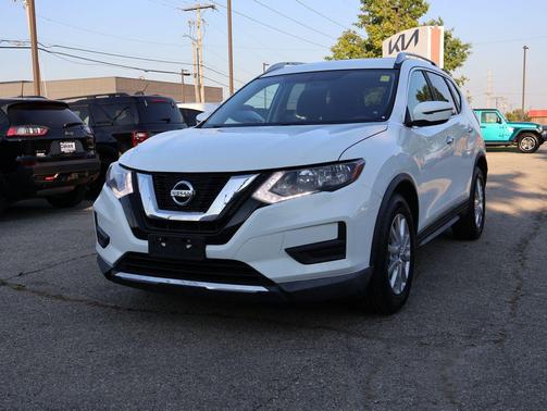 2017 Nissan Rogue SV