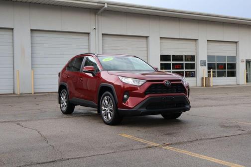 2020 Toyota RAV4 XLE Premium