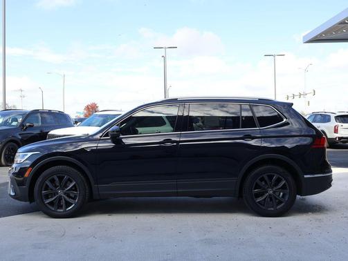 2022 Volkswagen Tiguan 2.0T SE 4MOTION