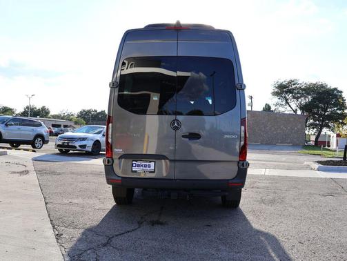 2023 Mercedes-Benz Sprinter 2500 Standard Roof