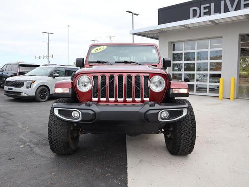 2021 Jeep Gladiator Overland