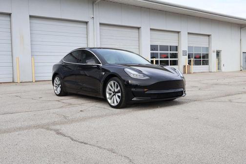 2019 Tesla Model 3 Mid Range