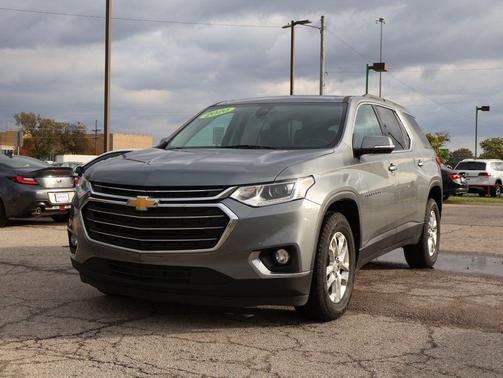 2020 Chevrolet Traverse LT Cloth