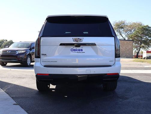 2025 Cadillac Escalade Sport