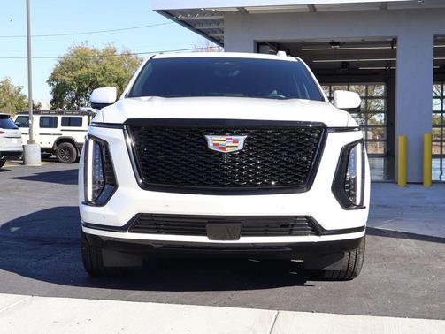 2025 Cadillac Escalade Sport