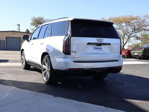 2025 Cadillac Escalade Sport