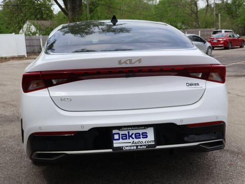 Glacial White Pearl 2023 Kia K5 EX