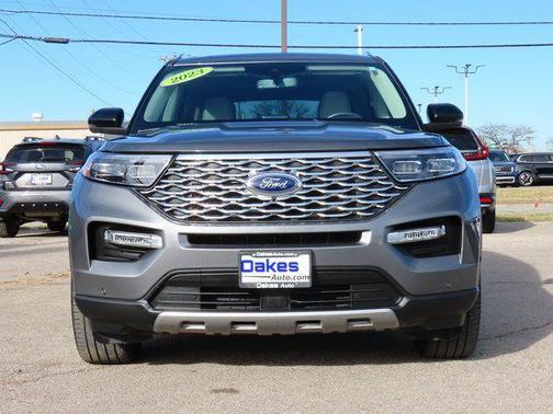 2023 Ford Explorer Platinum