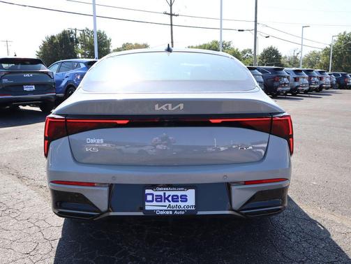2025 Kia K5 GT-Line