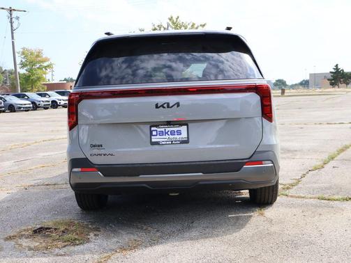 2026 Kia Carnival SX
