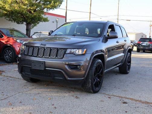2019 Jeep Grand Cherokee Altitude