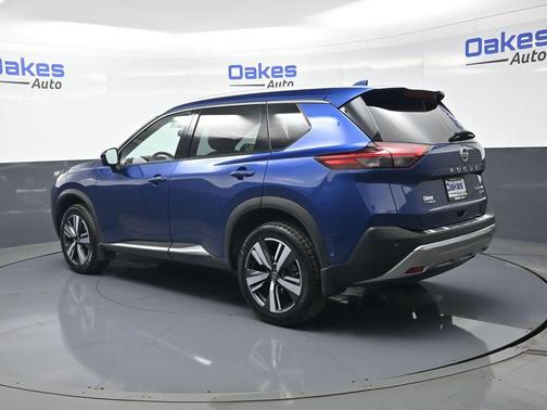 Caspian Blue Metallic 2021 Nissan Rogue Platinum