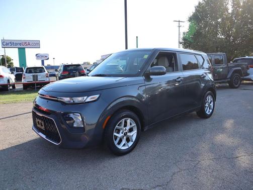 2022 Kia Soul LX