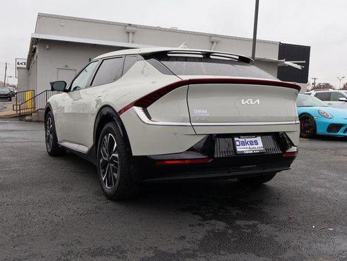 2022 Kia EV6 Wind