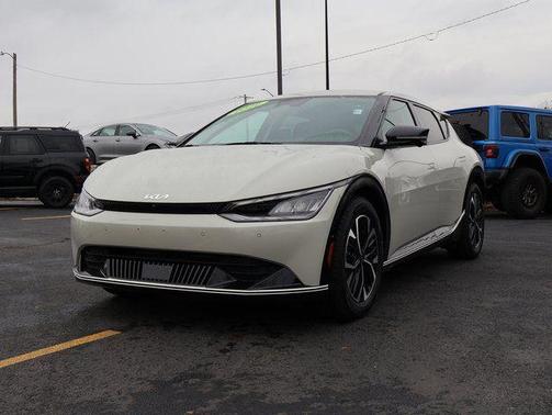 2022 Kia EV6 Wind