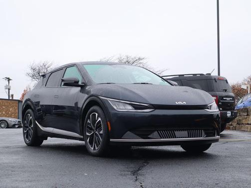2023 Kia EV6 Wind