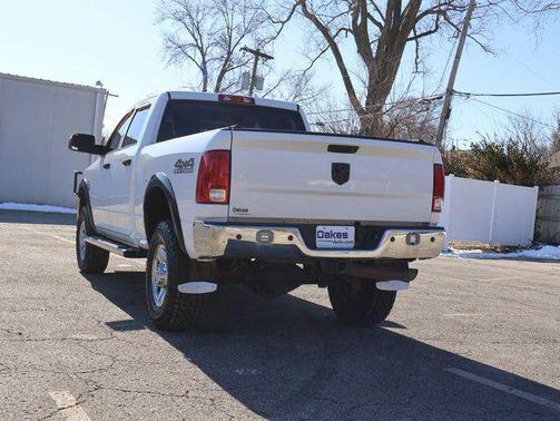 2017 RAM 2500 Tradesman Crew Cab 4x4 6'4' Box