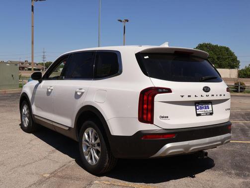 Glacial White Pearl 2021 Kia Telluride LX
