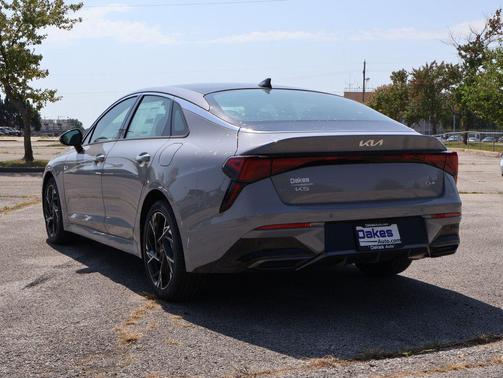 2025 Kia K5 GT-Line