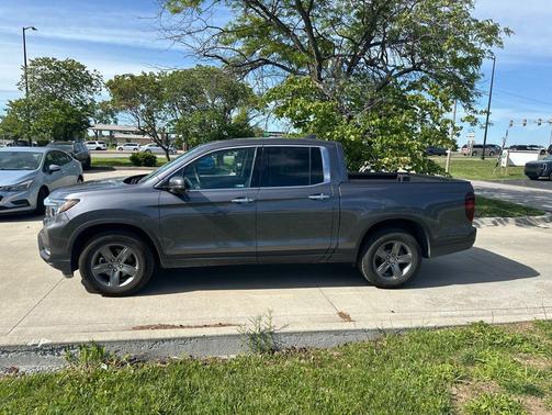 Modern Steel Metallic 2023 Honda Ridgeline RTL-E